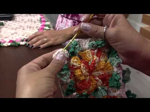 Mulher.com 09/02/92015 Tapetes flores croche por Noemi Fonseca Parte 2