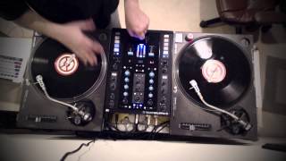 Dj Ragz Cuttin over Listen Up by Erule