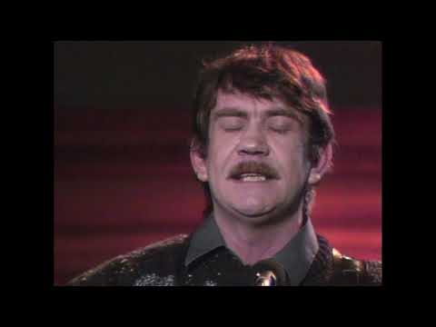 Dick Gaughan - A Miner's Life is Like a Sailor's
