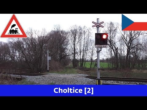Železniční přejezd Choltice [2] - 22.11.2013