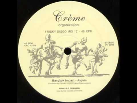 CRO 12-03 - Bangkok Impact - Junge Dame Mit Freundliche Telefon Stimme