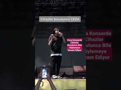 Ceza Konserde Cihazlar Bozulunca Bile Söylemeye Devam Ediyor #shorts #ceza #konser #keşfet #kesfet