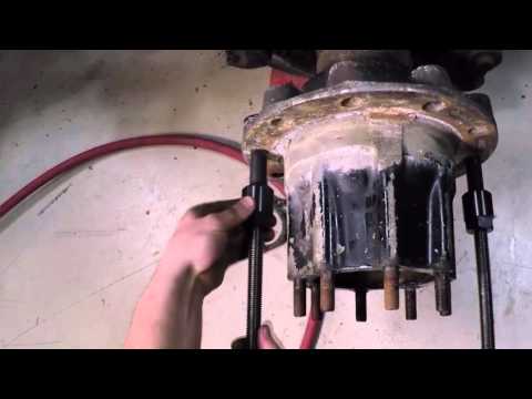 Tiger Tool 10903   Universal Hub Puller