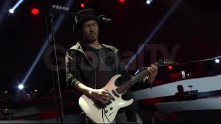 Download lagu Slank - Bendera Setengah Tiang I Allchestra SLANK KISS YOU GlobalTV 2017 mp3 Download lagu Slank - Bendera Setengah Tiang I Allchestra SLANK KISS YOU GlobalTV 2017 mp3