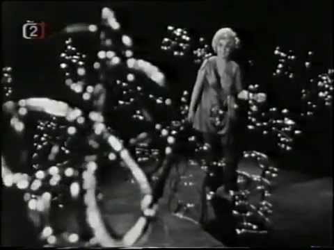 Ladislava Kozderková   Blatouchy zlatě rozkvetlé 1969