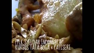 preview picture of video 'Pelatihan Ayam Kremes dan Bebek tulang lunak Sambal pencit'