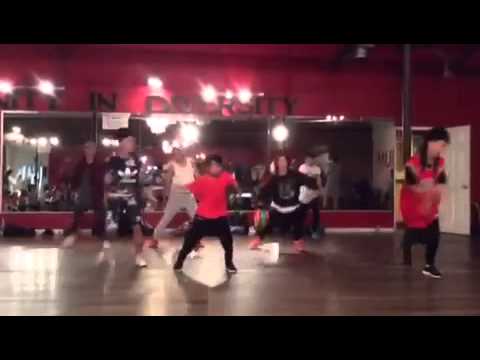 Rino nakasone class "runaway baby" by Bruno Mars 3