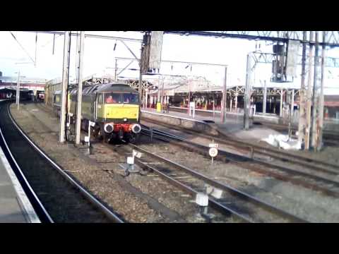 Freightliner 47830 drags 66538 to Longport FD seen at Crewe 04/11/16