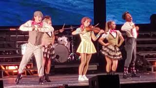 Lindsey Stirling Plays I Saw Three Ships