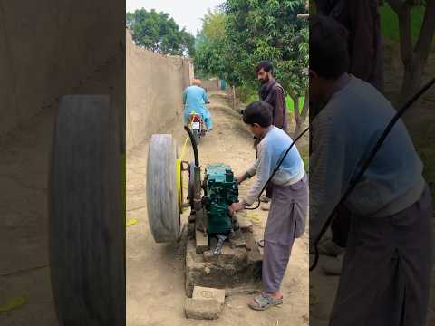 The big motorcycle wheels and desal engine start with power 125 Honda bike