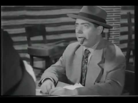 Ercília Costa no filme "Madragoa"