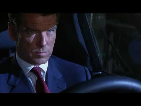 THE WORLD IS NOT ENOUGH | Bond is attacked by the buzz-saw-wielding helicopter