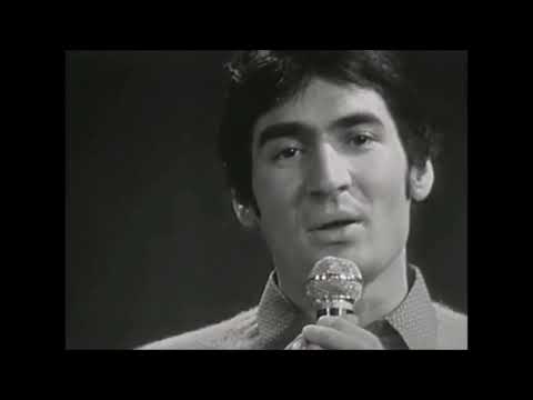 Propaganda Alternativa do Lp O Primeiro Amor - Internacional