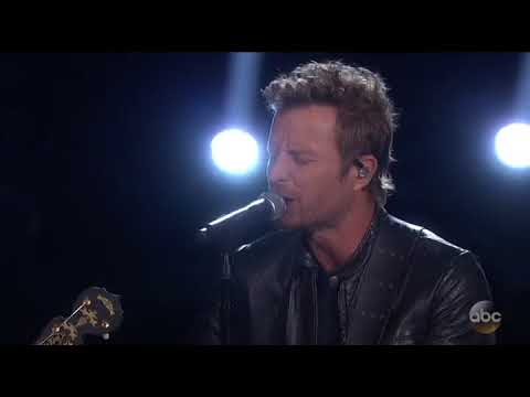 Dierks Bentley and Elle King Different for Girls CMA Awards