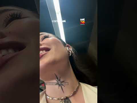 Mulher grava momento em que homem desconhecido critica suas tatuagens no metrô em São Paulo (SP)