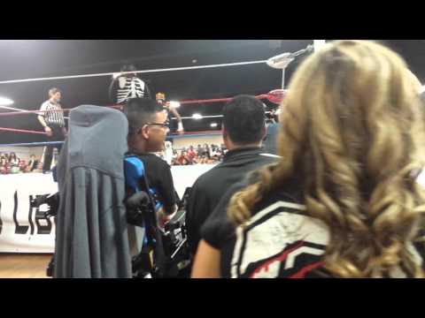 La parka y drago y fenix vs pentagon y el mesias y tejano jr.