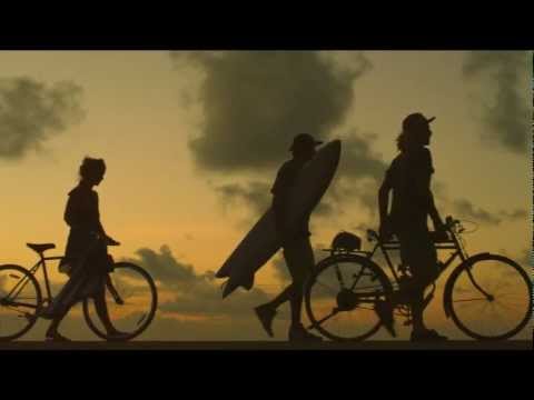 download lagu mp3 mp4 Corona Extra Mexico, download lagu Corona Extra Mexico gratis, unduh video klip Corona Extra Mexico