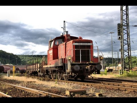 V60 Diesellokomotive mit einer Vollbremsung beim rangieren