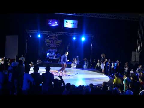 Redbull BC One Cypher 2012 Bahrain - bboy zilla Vs bboy huey
