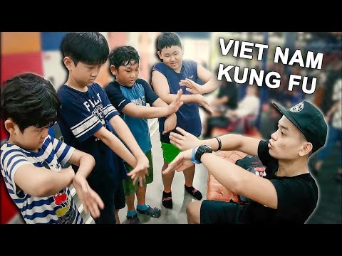 FLAHO lần đầu đi Jump Arena | Gặp khán giả nhí đến từ Hàn Quốc, Dạy nhào lộn