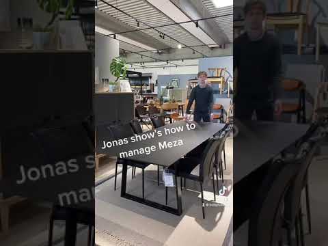 Meza spisebord med flot udtræk