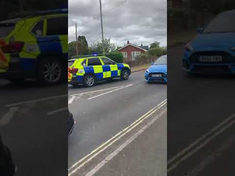 ARMED POLICE AT SCHOOL | CHASING MEN WITH BRITISH POLICE CAR