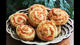 Плетенка из слоеного теста с ветчиной и сыром