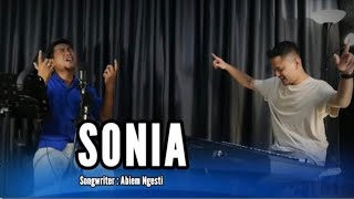 Download lagu SONIA. DANGDUT UDA FAJAR  . (  LIVE MUSIC) mp3