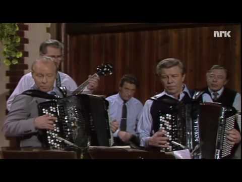 Arnstein Johansen & Sverre C. Lund - Sverddans (Aram Khatsjaturjan)