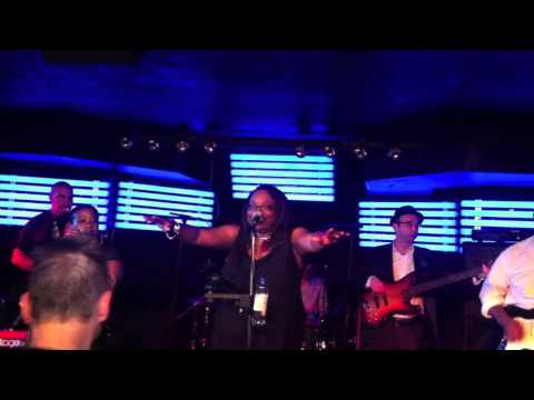 Dorrey Lin Lyles & Mizmoni with Brooklyn Bridge @ Quasimodo 4 Mai 2013