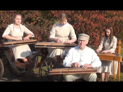 "Ziemeļmala" - Stāv' pie ratiem ciema meitas!