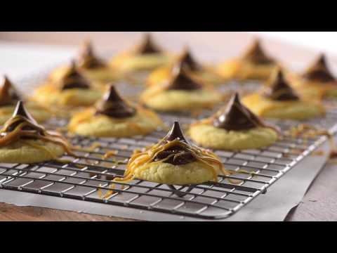 download lagu mp3 mp4 Salted Caramel Kiss Cookies, download lagu Salted Caramel Kiss Cookies gratis, unduh video klip Salted Caramel Kiss Cookies