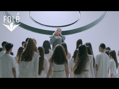 RONELA HAJATI - SHTROJE ME LEK