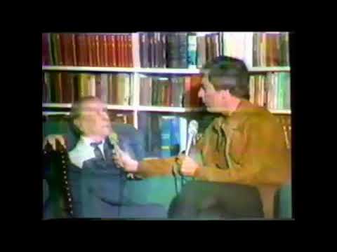 ✓ Mario Vargas Llosa entrevista a Jorge Luis Borges y Ernesto Sábato.