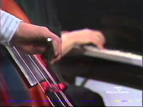 H. Eccles - Sonata in g minor for the Double Bass (3,4 mvt.)