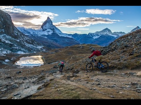 Trails, die unter dem berühmtesten Gipfel der Schweiz für Staunen sorgen – Singletrack Schweiz Ze...