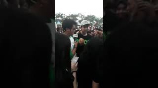 Download lagu Surprice B’Day Johfi pemain Tukang Ojek Pengkolan Peran Faiz w/pemain,management & Fans mp3
