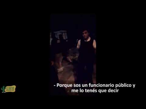 Morón | Policía increpa a dos chicas que se abrazaban en una plaza