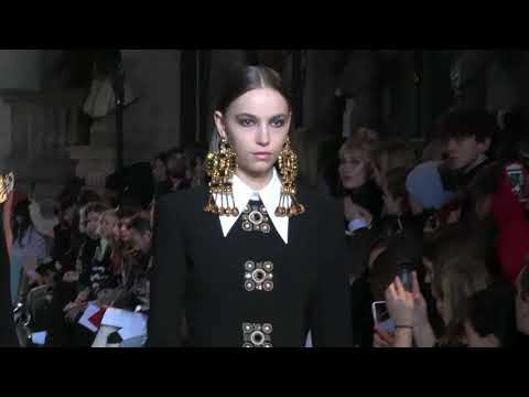 Andrew Gn Paris Woman FW 20-21