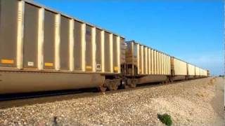 preview picture of video 'BNSF #5745 Leading An Empty Coal'