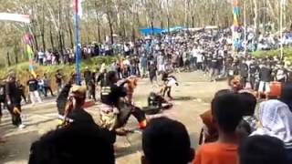 Download lagu Reog Janur kuning live semang mp3
