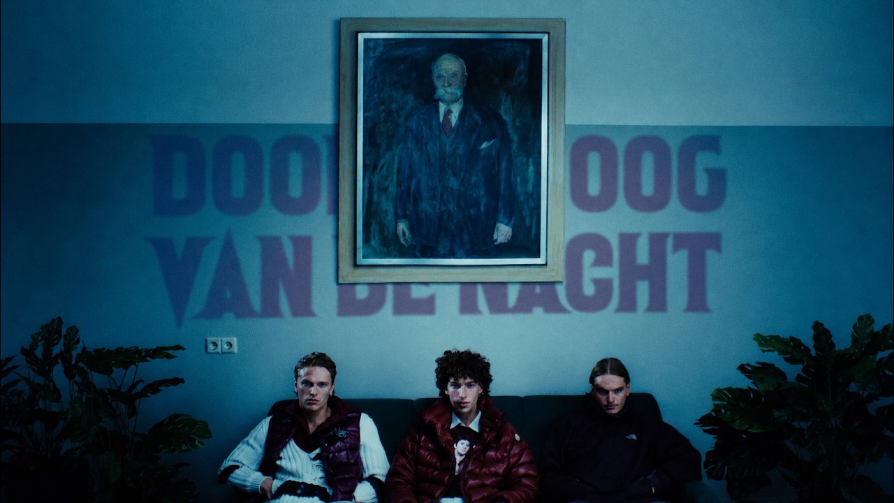 Flaire — Door Het Oog Van De Nacht