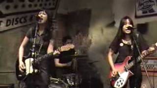 Baby Shakes "What Do You Do?" - live @ Criminal Records