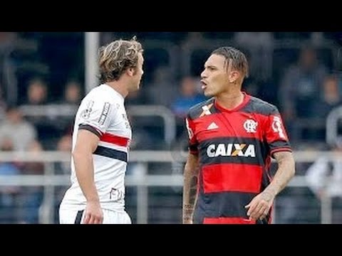 El caliente duelo entre Lugano y Guerrero | Sao Paulo 0 0 Flamengo (Brasileirao 2016)
