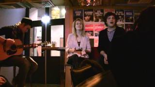 Miss Montreal - Being alone at christmas