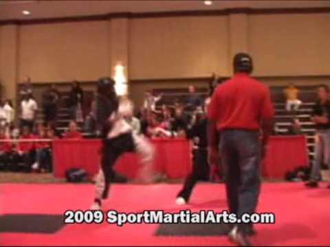 Mike Pombiero v Henry Robinson - 30-39 Men's MW point sparring - 2009 Diamond Nationals