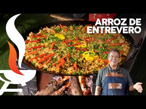 Arroz de Entrevero no Discão de Arado (Fogão a Lenha)