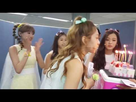 160526 [FANCAFE] Yena's Birthday Cake