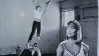 Buffalo Tom - Sunflower Suit (video excerpt on MTV 120 Minutes)