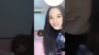 Download lagu Bigo live || tante lepas bh baju transparan mp3